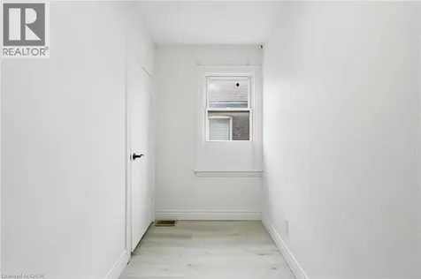 73 Gertrude Street Hamilton ON L8L 4B7