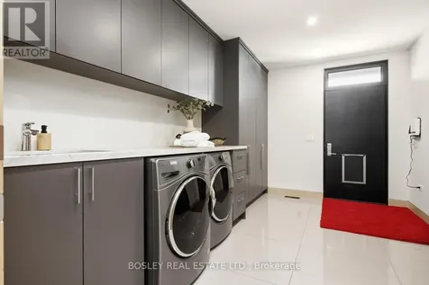 271B Tweed Street Cobourg ON K9A 2R8