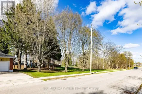 94 Chestnut Street St. Thomas ON N5R 2A9