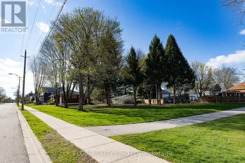 94 Chestnut Street St. Thomas ON N5R 2A9