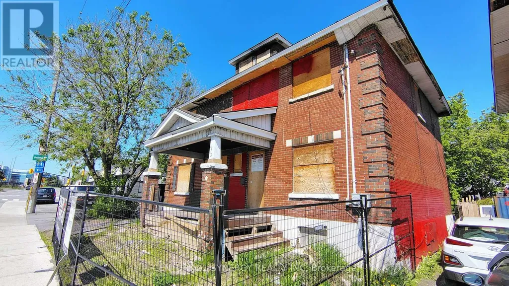 473 Catherine Street Ottawa ON K1R 5T7