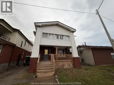 25 Giles Boulevard Windsor ON N9A 4B6