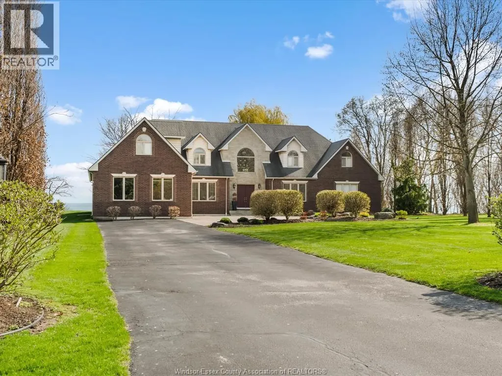 2055 Hickory Lane Kingsville ON N9Y 2X9