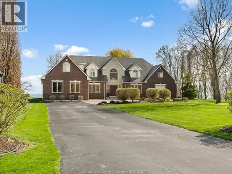 2055 Hickory Lane Kingsville ON N9Y 2X9
