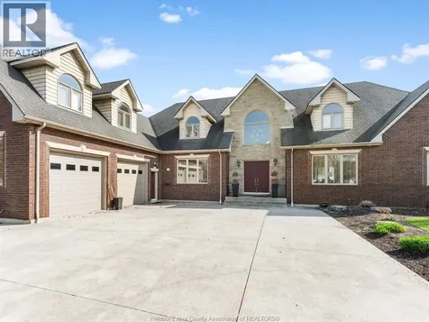 2055 Hickory Lane Kingsville ON N9Y 2X9