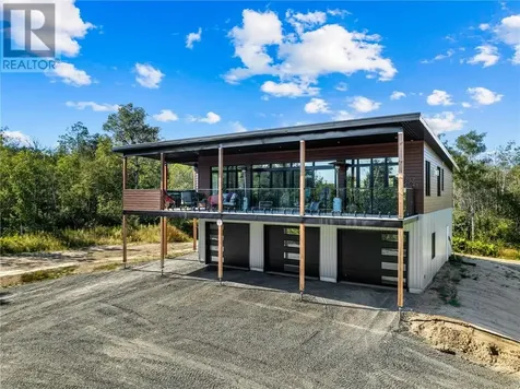1836 Yorkshire Drive Val Caron ON P3N 1R9