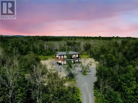 1836 Yorkshire Drive Val Caron ON P3N 1R9