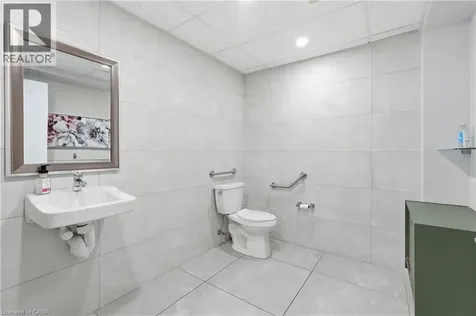 19 King Street West Stoney Creek ON L8G 1H1