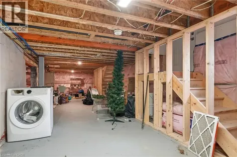 19 King Street West Stoney Creek ON L8G 1H1
