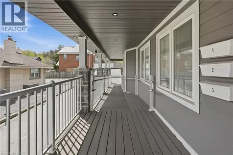 19 King Street West Stoney Creek ON L8G 1H1