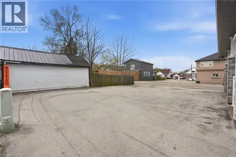 19 King Street West Stoney Creek ON L8G 1H1
