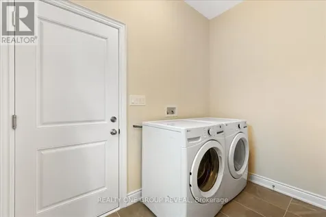 12 Harrigan Street Port Hope ON L1A 0G6