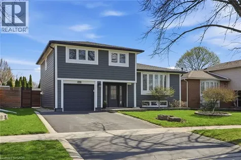663 Mullin Way Burlington ON L7L 4J6