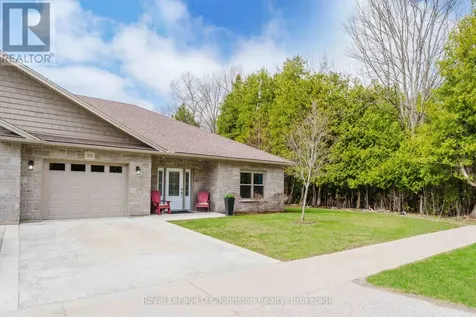 221 Grenville Street South Saugeen Shores ON N0H 2L0