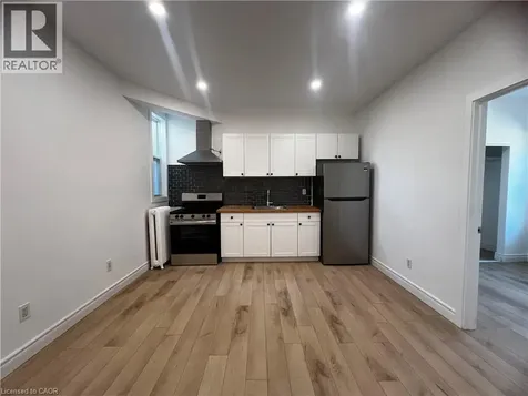 804 St Clair Avenue West Toronto ON M6C 1B6