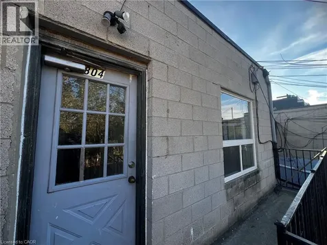 804 St Clair Avenue West Toronto ON M6C 1B6