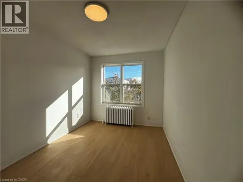 804 St Clair Avenue West Toronto ON M6C 1B6