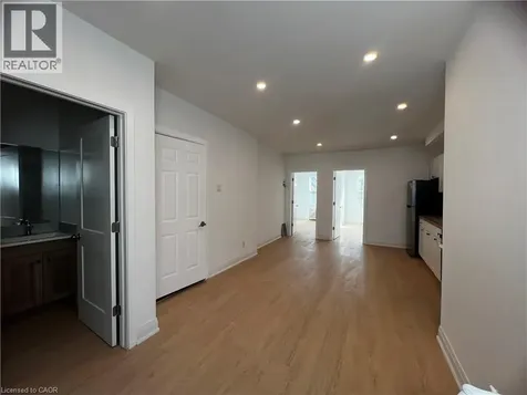 804 St Clair Avenue West Toronto ON M6C 1B6