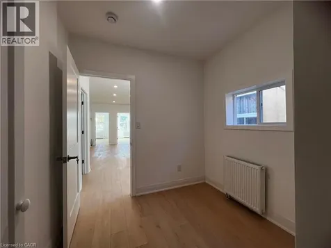 804 St Clair Avenue West Toronto ON M6C 1B6