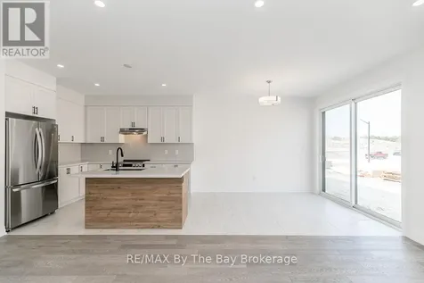 3 Rosanne Circle Wasaga Beach ON L9Z 0N4
