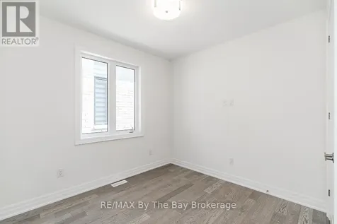 3 Rosanne Circle Wasaga Beach ON L9Z 0N4
