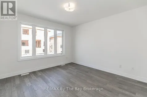 3 Rosanne Circle Wasaga Beach ON L9Z 0N4