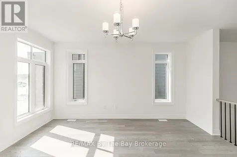 3 Rosanne Circle Wasaga Beach ON L9Z 0N4