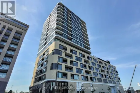 120 Eagle Rock Way Vaughan ON L6A 5C2