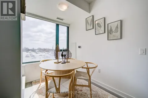 120 Eagle Rock Way Vaughan ON L6A 5C2