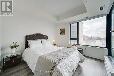 120 Eagle Rock Way Vaughan ON L6A 5C2
