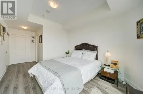 120 Eagle Rock Way Vaughan ON L6A 5C2