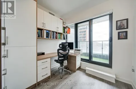 120 Eagle Rock Way Vaughan ON L6A 5C2