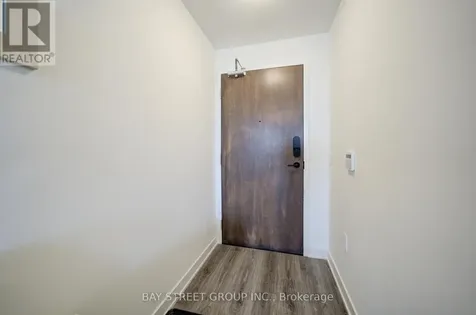 120 Eagle Rock Way Vaughan ON L6A 5C2