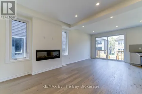 15 Sun Valley Avenue Wasaga Beach ON L9Z 0N6