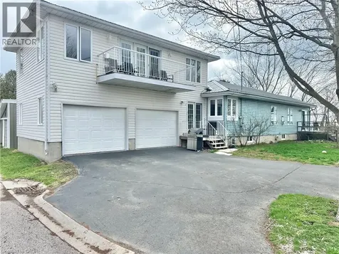 2 Buena Street Port Dover ON N0A 1N7
