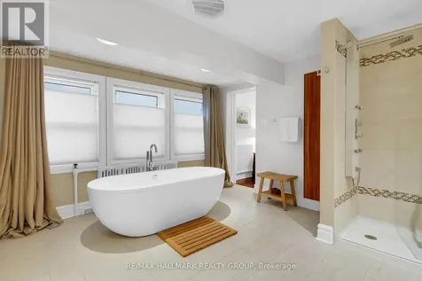 24 Morris Street Ottawa ON K1S 4A7
