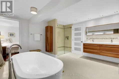 24 Morris Street Ottawa ON K1S 4A7