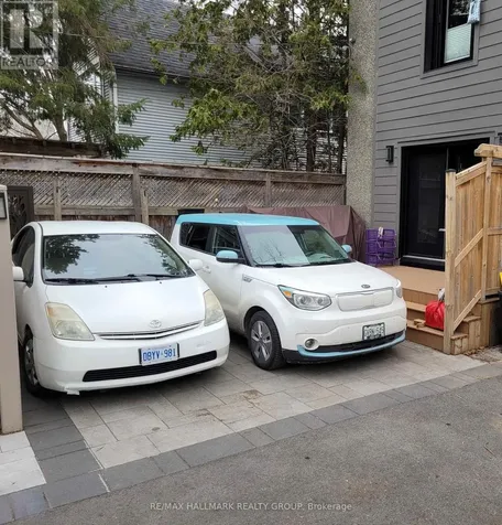 24 Morris Street Ottawa ON K1S 4A7
