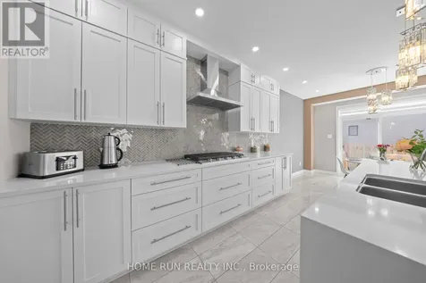 320 Basalt Lane Ottawa ON K2T 0P9