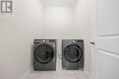 320 Basalt Lane Ottawa ON K2T 0P9
