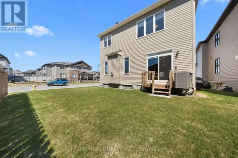320 Basalt Lane Ottawa ON K2T 0P9