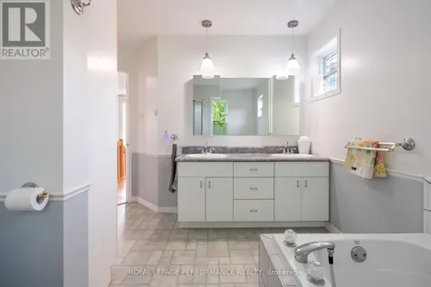 6123 Macbain Street South Glengarry ON K0C 1E0