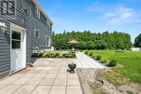 6123 Macbain Street South Glengarry ON K0C 1E0