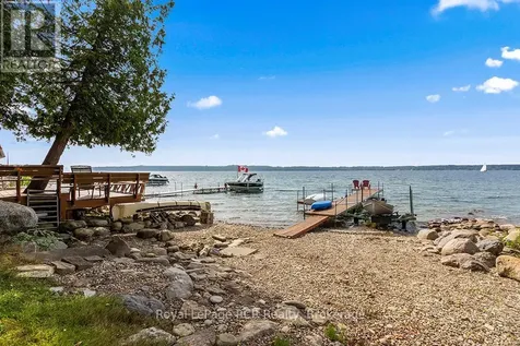 183 Lakeshore Road Georgian Bluffs ON N0H 2T0