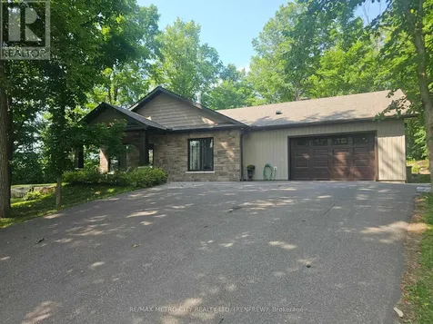 19 Pallen Road Horton ON K7V 3Z8