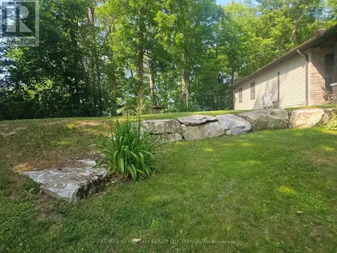 19 Pallen Road Horton ON K7V 3Z8