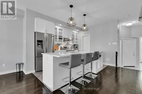 730 Sora Way Ottawa ON K1T 0R3