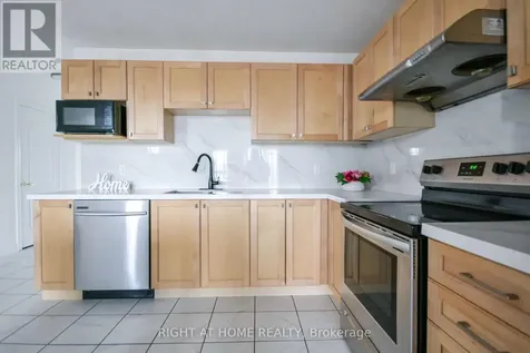 18 Foley Crescent Collingwood ON L9Y 3B7