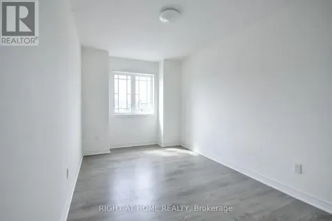 18 Foley Crescent Collingwood ON L9Y 3B7