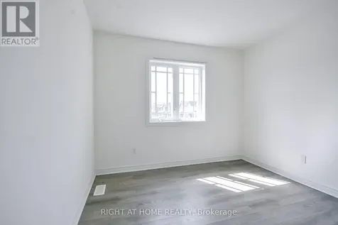 18 Foley Crescent Collingwood ON L9Y 3B7